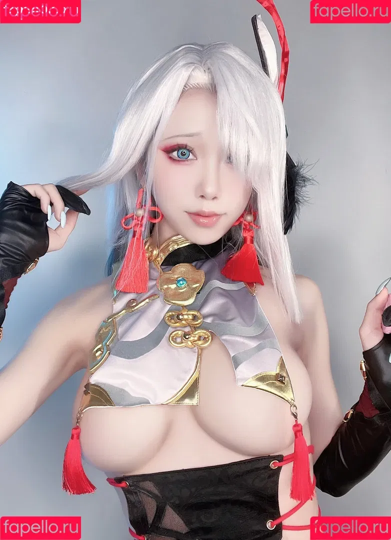 Shuimiaoaqua / aqua_cosplay / 水淼aqua Onlyfans Photo Gallery 