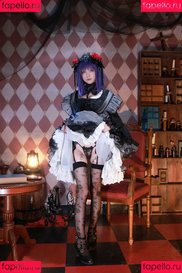 Shuimiaoaqua / aqua_cosplay / 水淼aqua Onlyfans Photo Gallery 