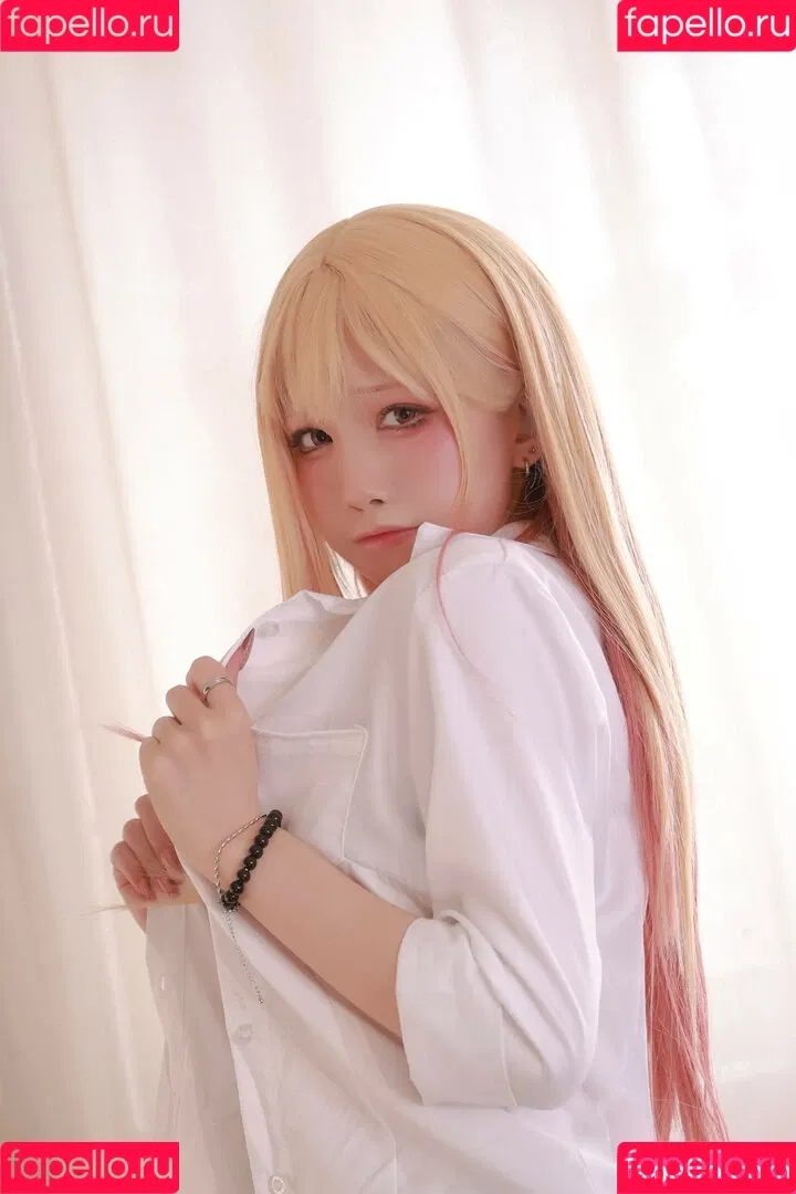 Shuimiaoaqua / aqua_cosplay / 水淼aqua Onlyfans Photo Gallery 