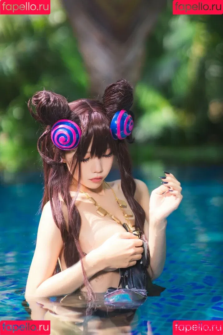 Shuimiaoaqua / aqua_cosplay / 水淼aqua Onlyfans Photo Gallery 