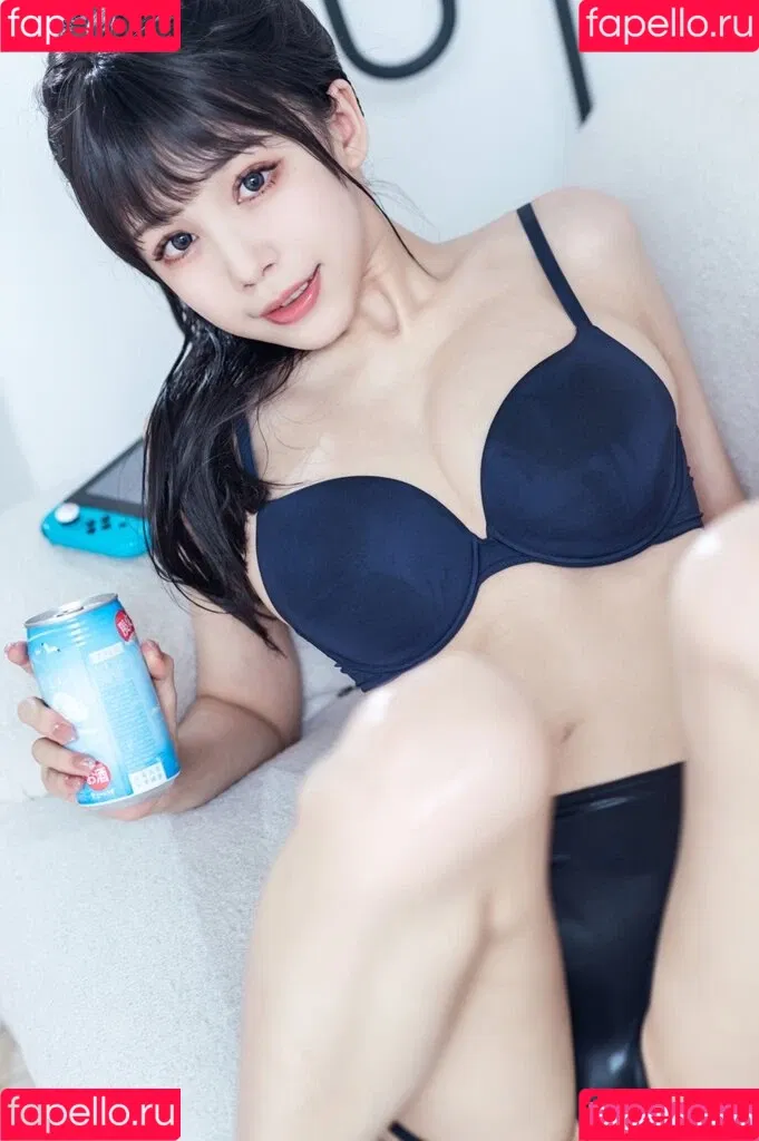 Shuimiaoaqua / aqua_cosplay / 水淼aqua Onlyfans Photo Gallery 