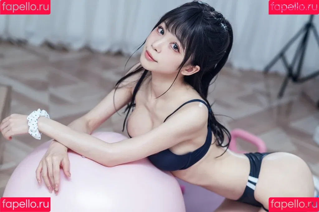 Shuimiaoaqua / aqua_cosplay / 水淼aqua Onlyfans Photo Gallery 