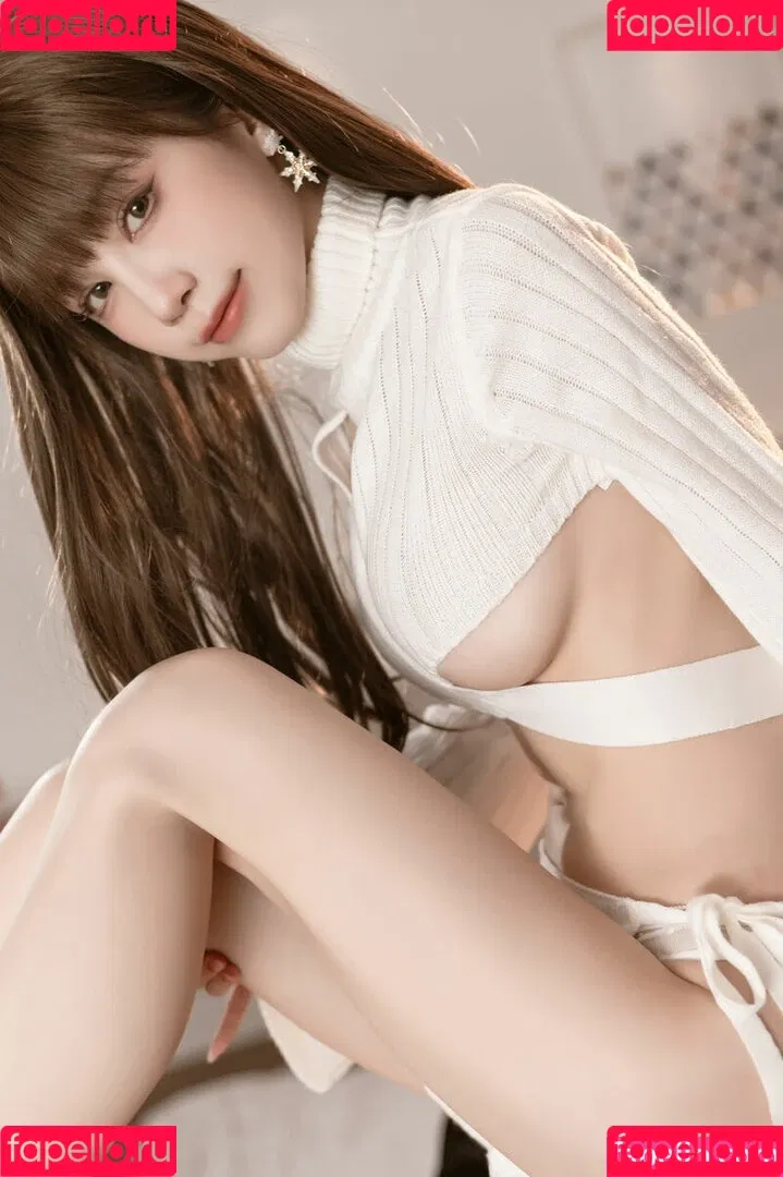 Shuimiaoaqua / aqua_cosplay / 水淼aqua Onlyfans Photo Gallery 