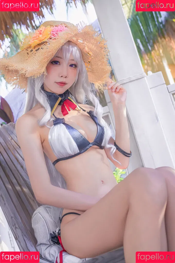 Shuimiaoaqua / aqua_cosplay / 水淼aqua Onlyfans Photo Gallery 