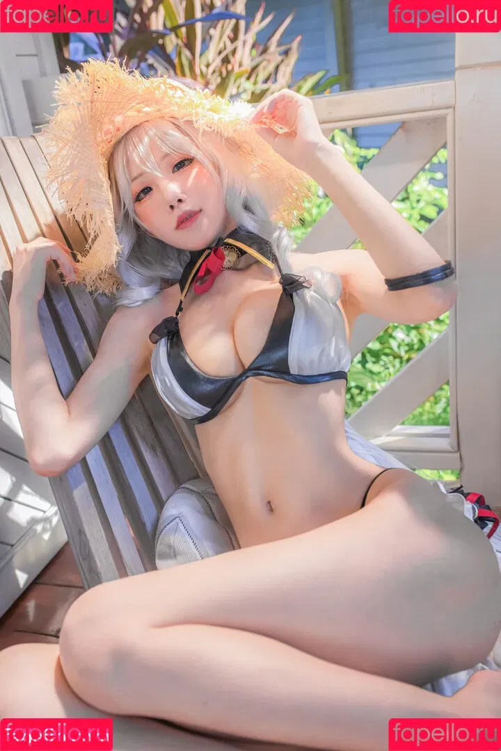 Shuimiaoaqua / aqua_cosplay / 水淼aqua Onlyfans Photo Gallery 