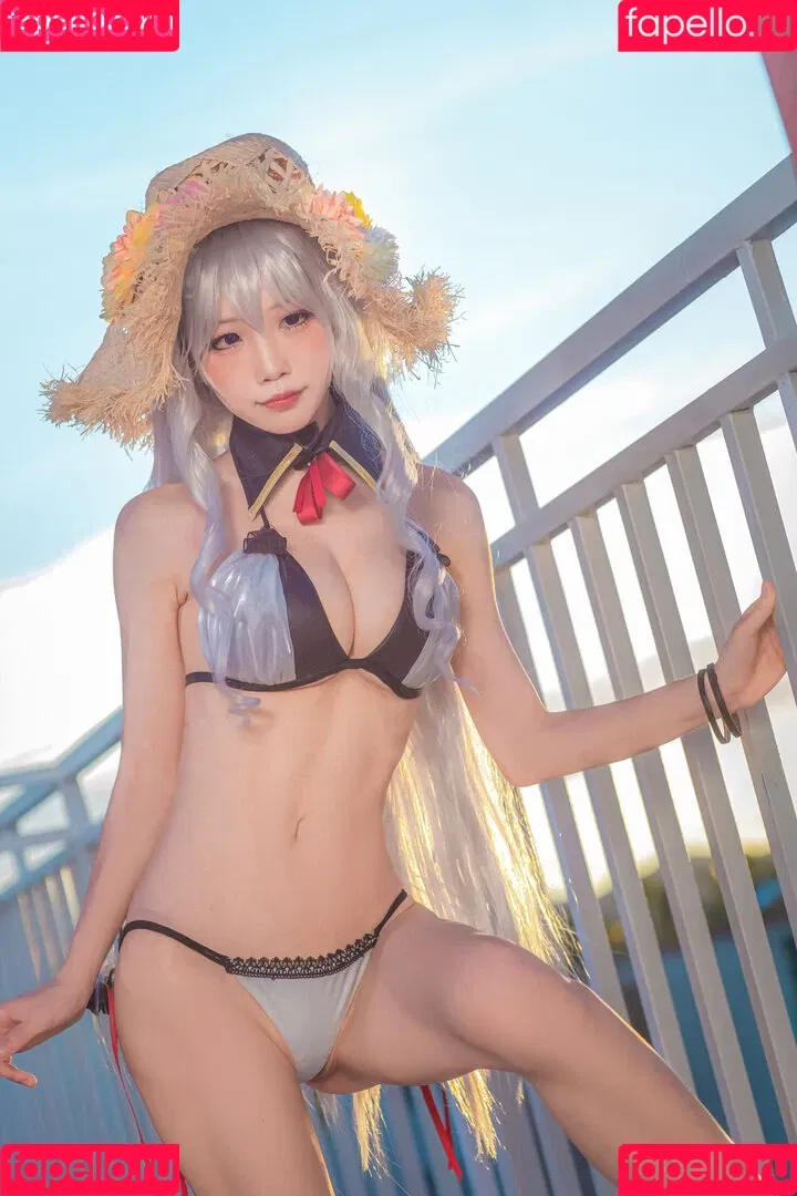 Shuimiaoaqua / aqua_cosplay / 水淼aqua Onlyfans Photo Gallery 