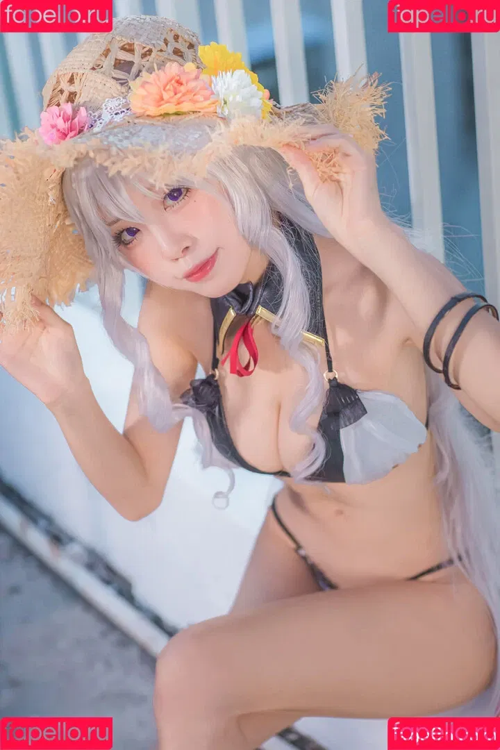 Shuimiaoaqua / aqua_cosplay / 水淼aqua Onlyfans Photo Gallery 