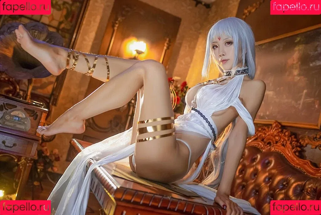 Shuimiaoaqua / aqua_cosplay / 水淼aqua Onlyfans Photo Gallery 