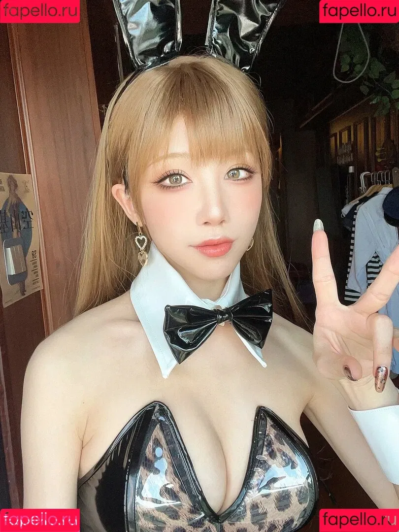 Shuimiaoaqua / aqua_cosplay / 水淼aqua Onlyfans Photo Gallery 