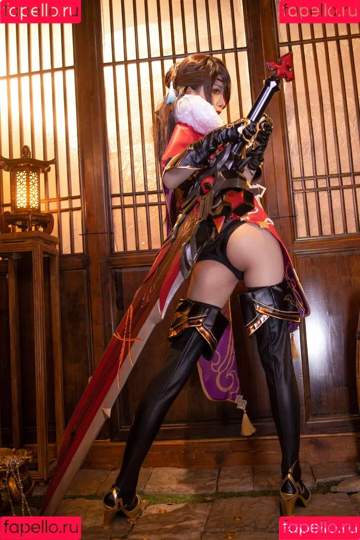 Shuimiaoaqua / aqua_cosplay / 水淼aqua Onlyfans Photo Gallery 