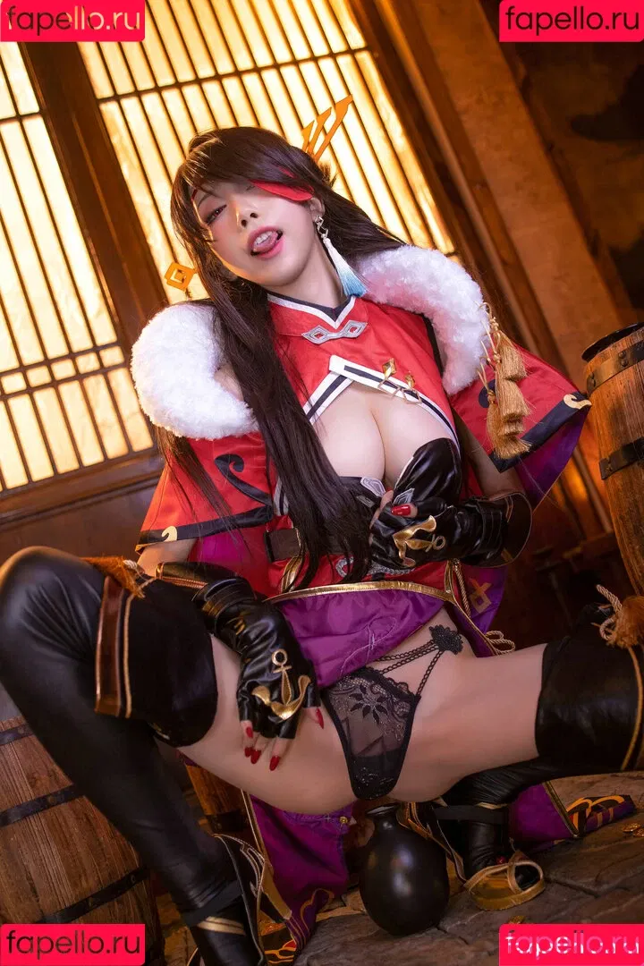 Shuimiaoaqua / aqua_cosplay / 水淼aqua Onlyfans Photo Gallery 