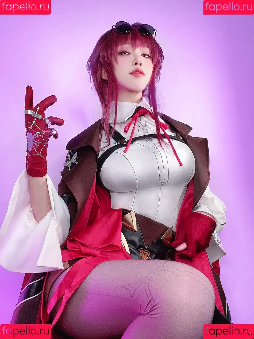 Shuimiaoaqua / aqua_cosplay / 水淼aqua Onlyfans Photo Gallery 