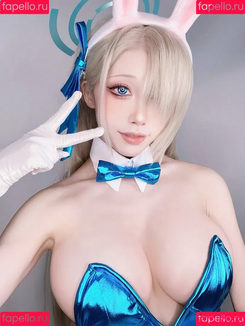 Shuimiaoaqua / aqua_cosplay / 水淼aqua Onlyfans Photo Gallery 