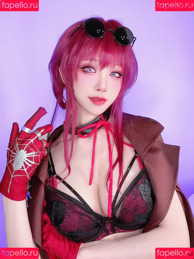 Shuimiaoaqua / aqua_cosplay / 水淼aqua Onlyfans Photo Gallery 