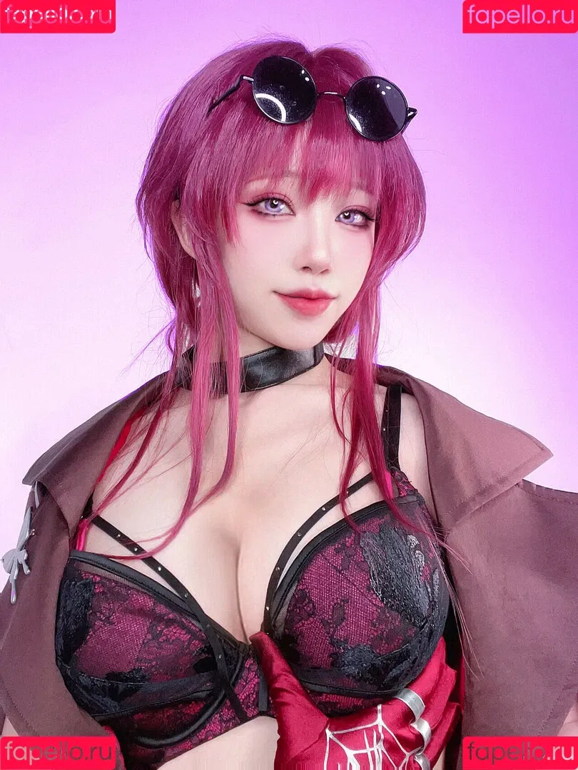 Shuimiaoaqua / aqua_cosplay / 水淼aqua Onlyfans Photo Gallery 