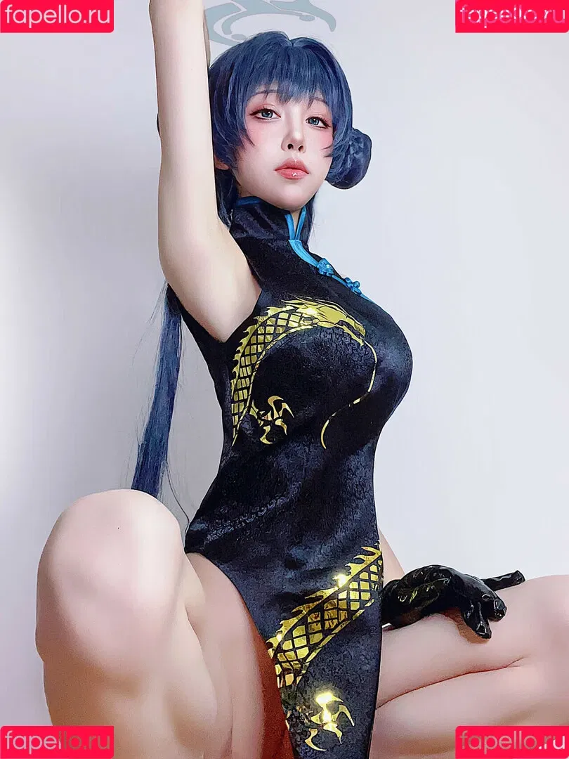 Shuimiaoaqua / aqua_cosplay / 水淼aqua Onlyfans Photo Gallery 
