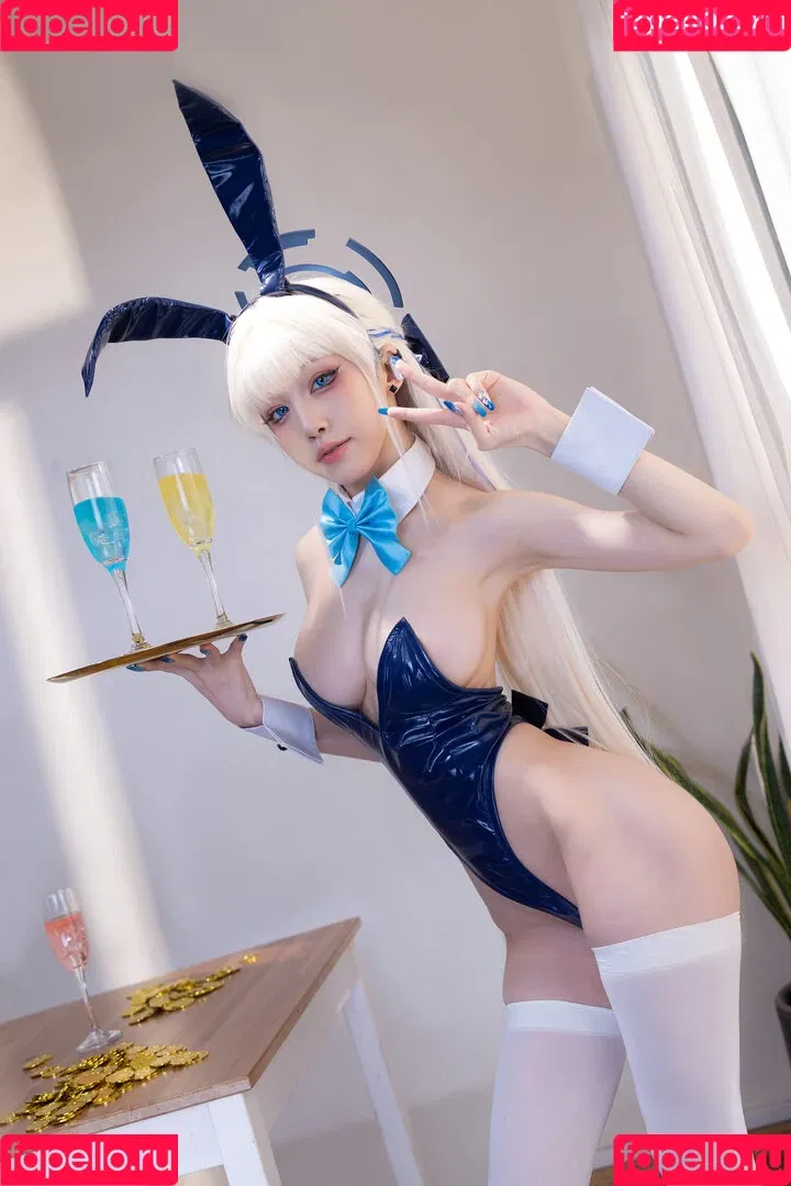 Shuimiaoaqua / aqua_cosplay / 水淼aqua Onlyfans Photo Gallery 