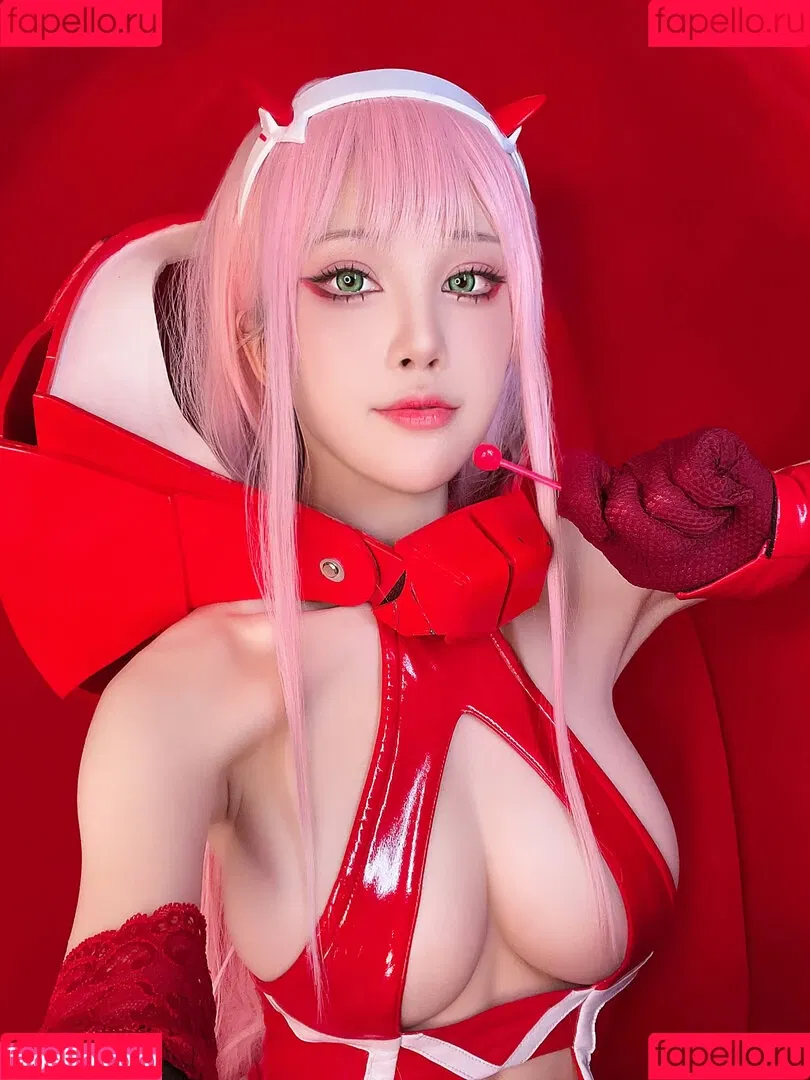 Shuimiaoaqua / aqua_cosplay / 水淼aqua Onlyfans Photo Gallery 