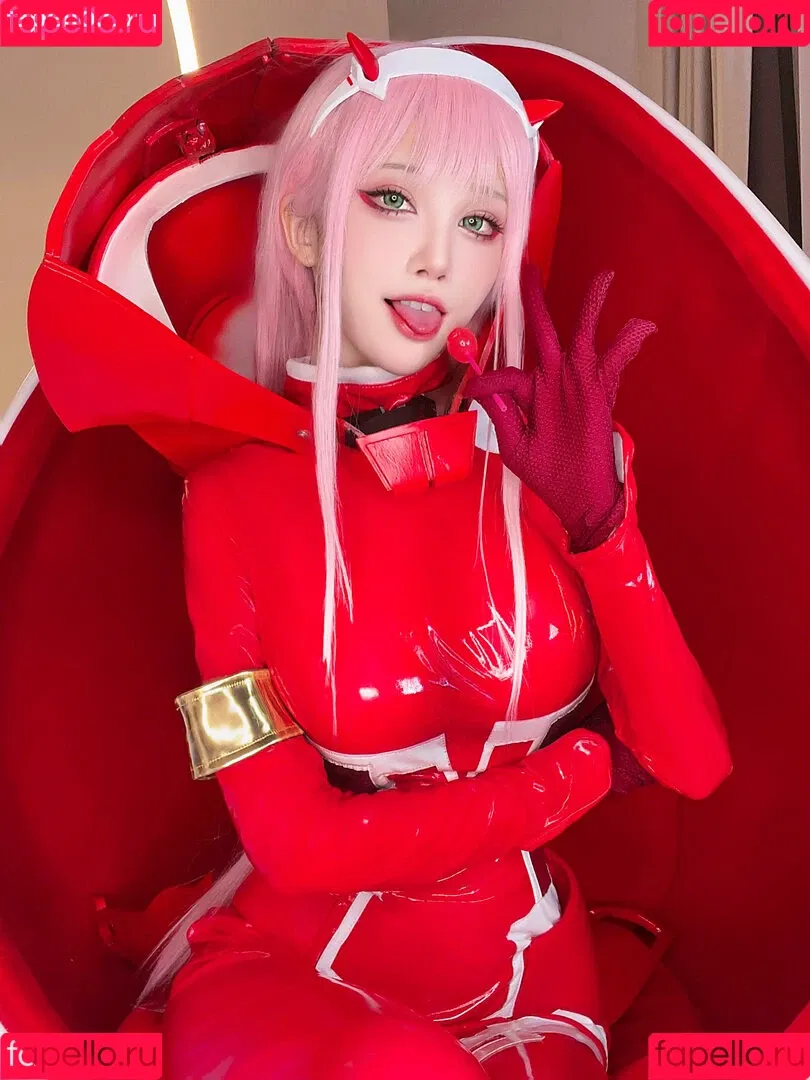 Shuimiaoaqua / aqua_cosplay / 水淼aqua Onlyfans Photo Gallery 