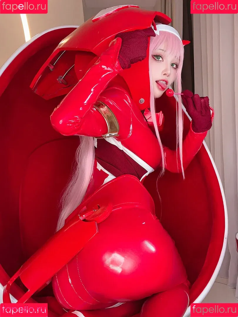 Shuimiaoaqua / aqua_cosplay / 水淼aqua Onlyfans Photo Gallery 