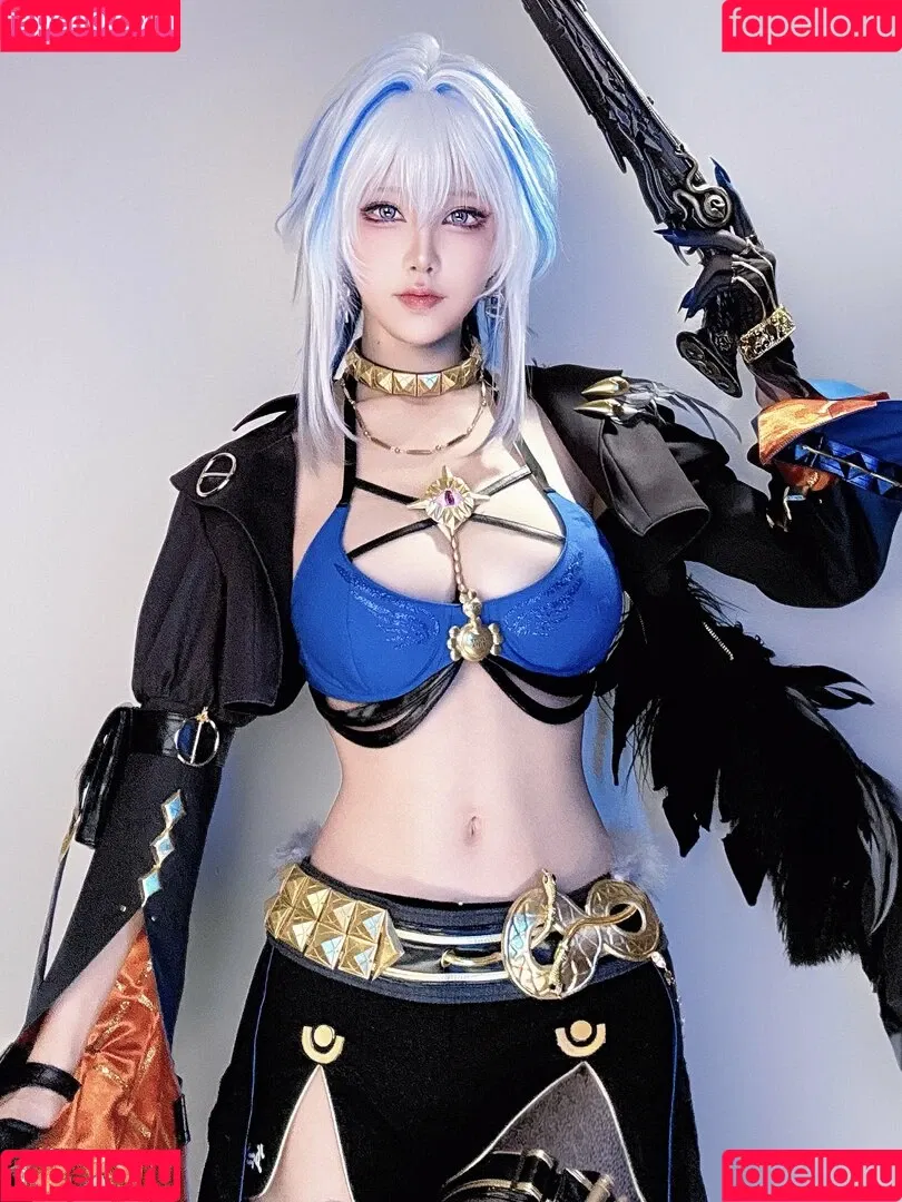 Shuimiaoaqua / aqua_cosplay / 水淼aqua Onlyfans Photo Gallery 