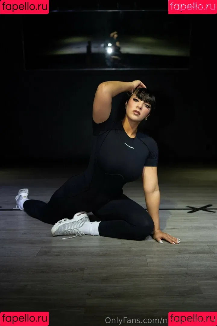 Mortalmikasa / reel Onlyfans Photo Gallery 