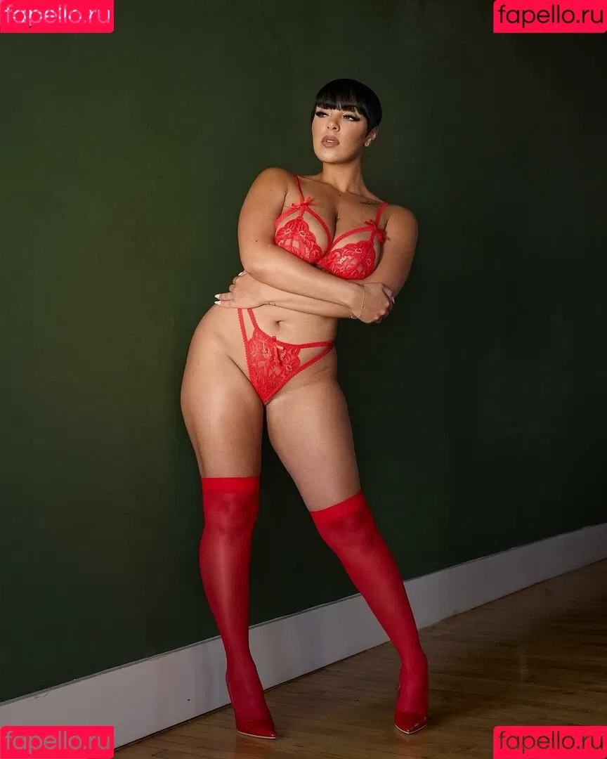 Mortalmikasa / reel Onlyfans Photo Gallery 