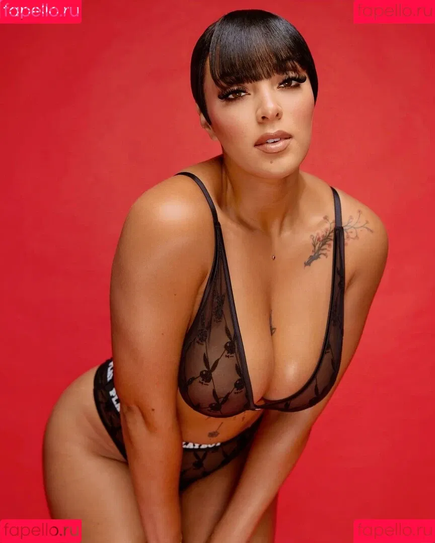 Mortalmikasa / reel Onlyfans Photo Gallery 