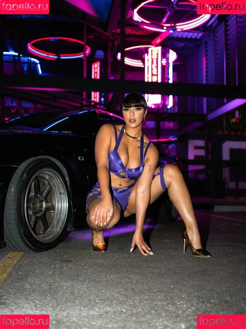 Mortalmikasa / reel Onlyfans Photo Gallery 