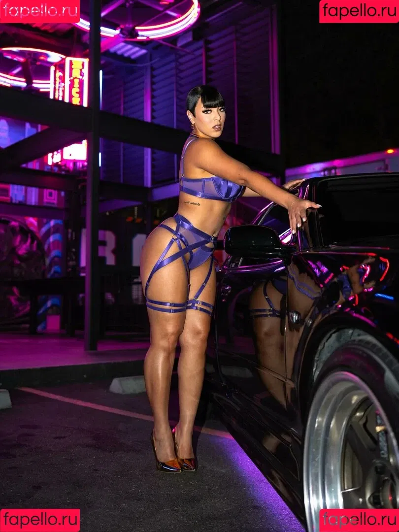 Mortalmikasa / reel Onlyfans Photo Gallery 