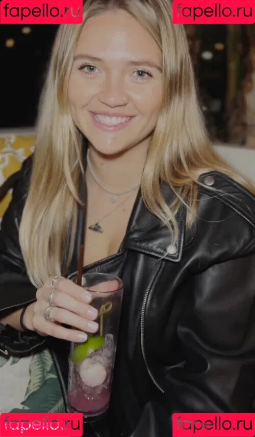 Angie Faith / Angiechatur / angie_faithh / angiefaith Onlyfans Photo Gallery 