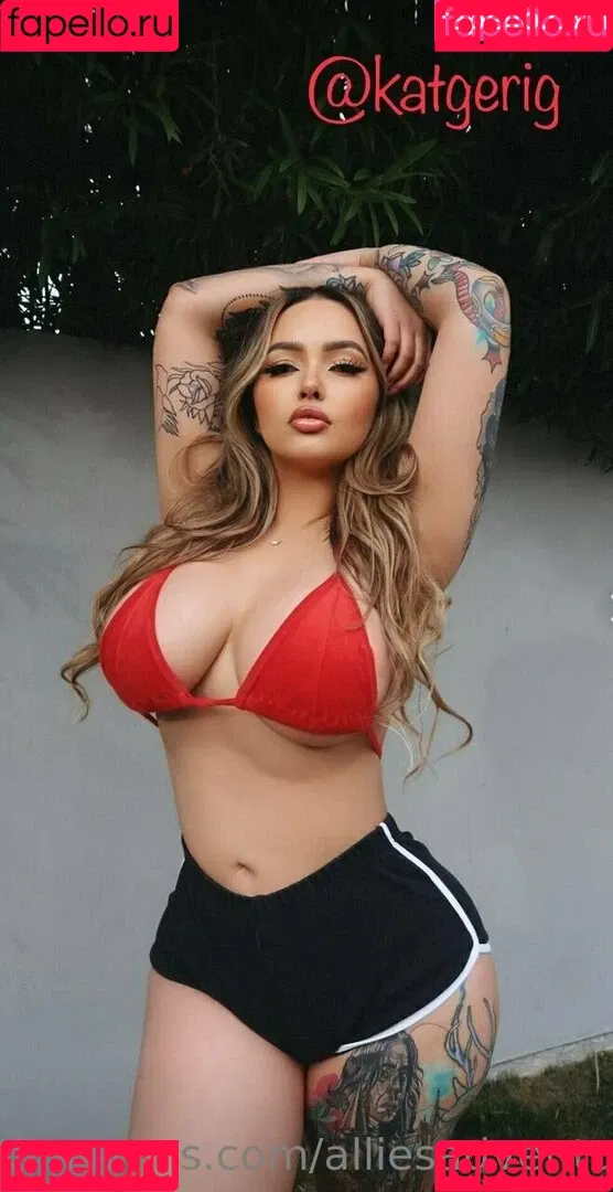 allies.adventures / alliesadventures Onlyfans Photo Gallery 