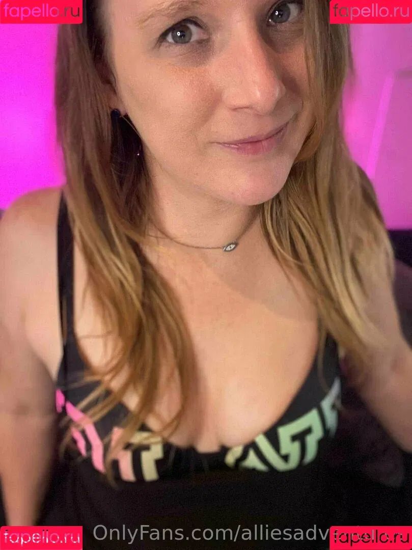allies.adventures / alliesadventures Onlyfans Photo Gallery 
