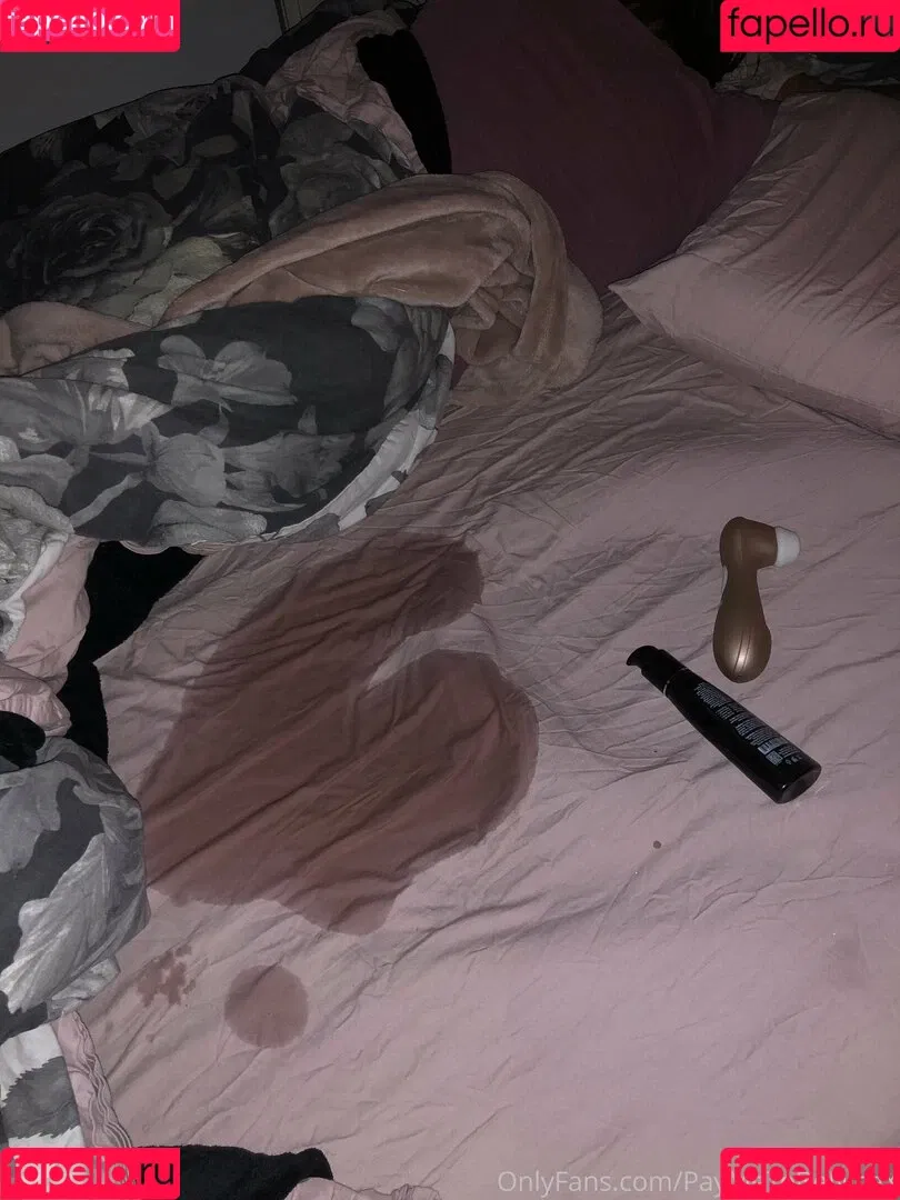 lexibrookerivera / naughtyhortyxo Onlyfans Photo Gallery 