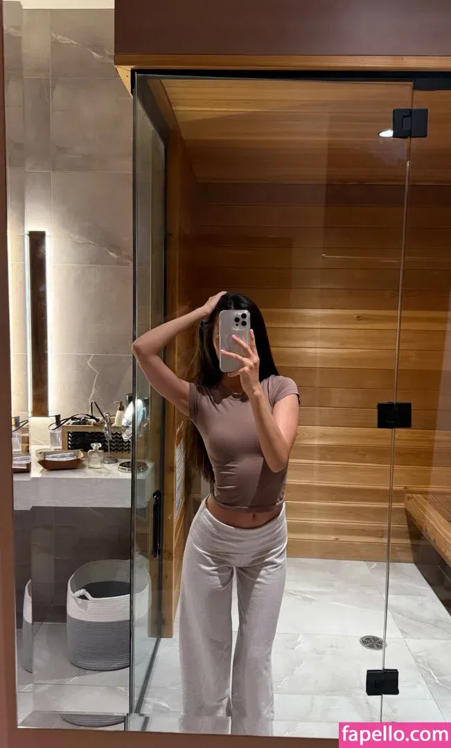 Caryn Marjorie Onlyfans Photo Gallery 