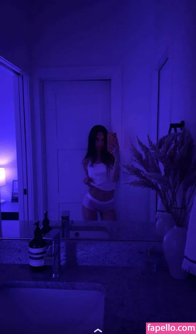 Caryn Marjorie Onlyfans Photo Gallery 