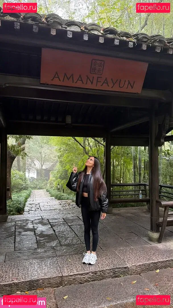 Caryn Marjorie Onlyfans Photo Gallery 