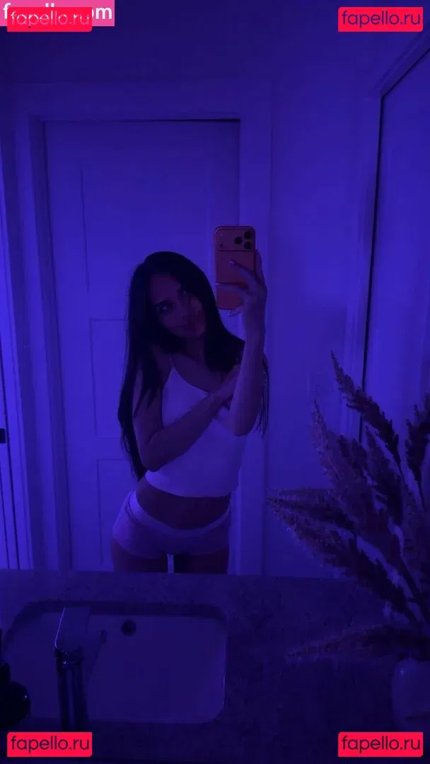 Caryn Marjorie Onlyfans Photo Gallery 