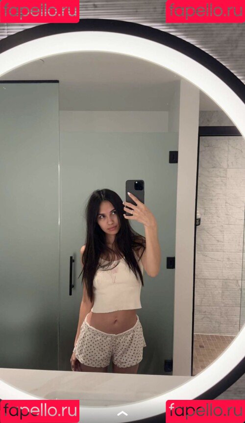 Caryn Marjorie Onlyfans Photo Gallery 