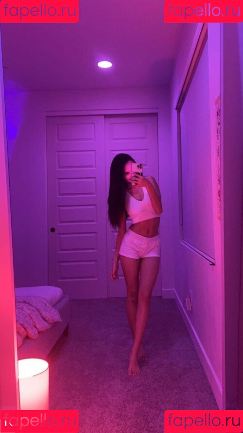 Caryn Marjorie Onlyfans Photo Gallery 