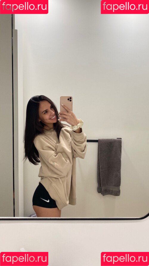 Caryn Marjorie Onlyfans Photo Gallery 