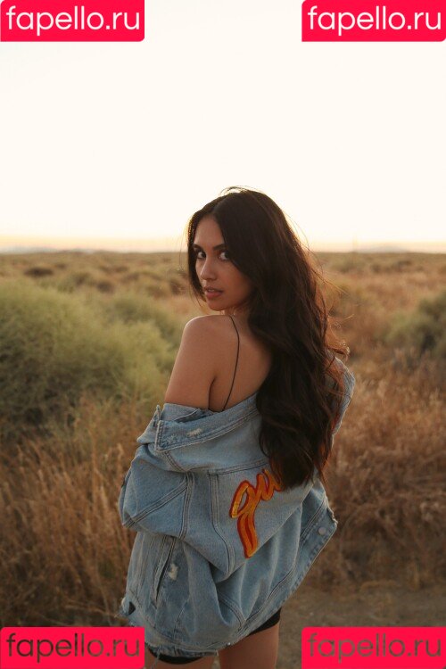 Caryn Marjorie Onlyfans Photo Gallery 