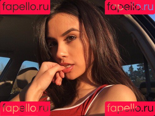 Caryn Marjorie Onlyfans Photo Gallery 