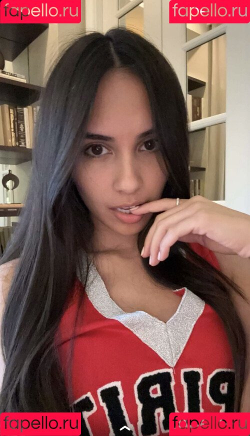 Caryn Marjorie Onlyfans Photo Gallery 