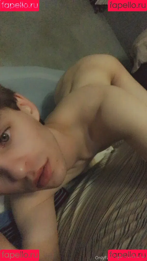 0abeba.x.oshseri0 / sm0ltwink Onlyfans Photo Gallery 