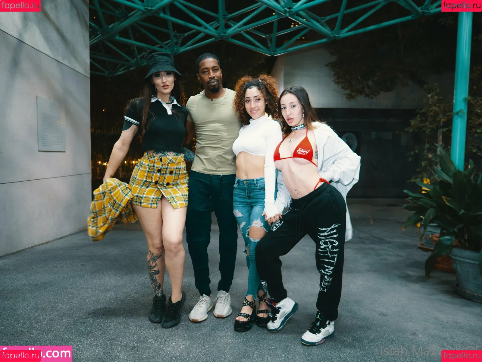 OftenElle / https: Onlyfans Photo Gallery 