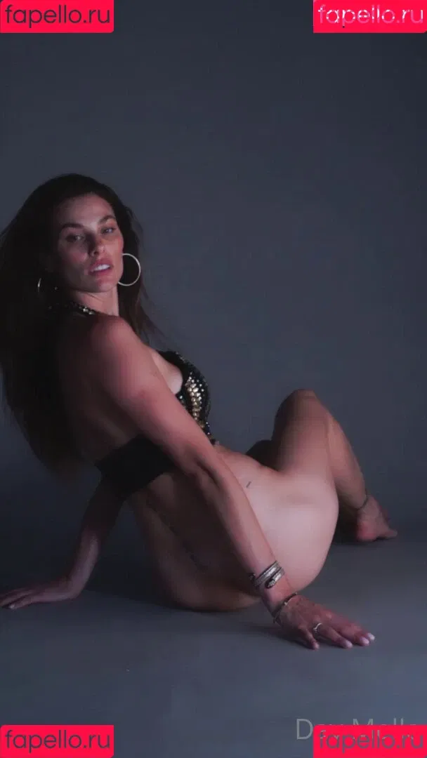 Dayane Mello / Fazenda / dayanemello / dayanemelloreal Onlyfans Photo Gallery 