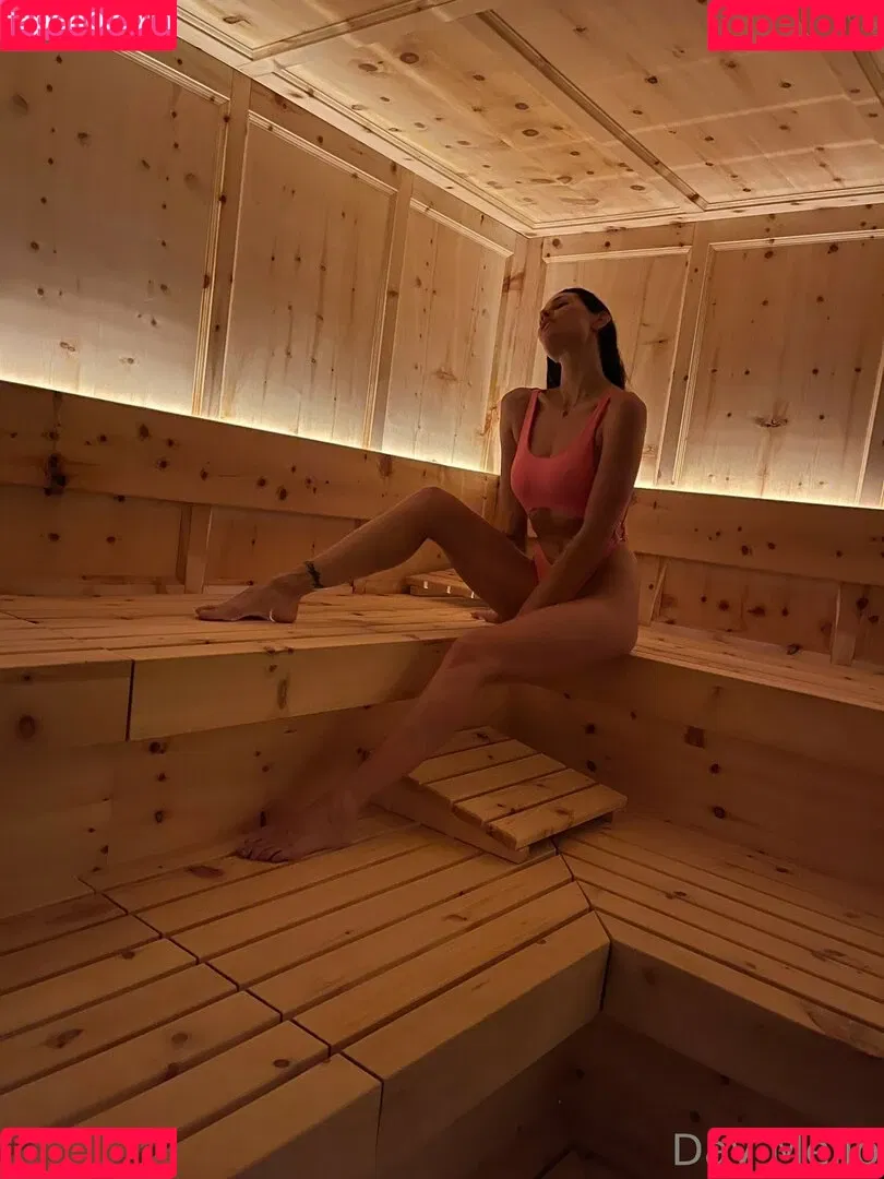 Dayane Mello / Fazenda / dayanemello / dayanemelloreal Onlyfans Photo Gallery 