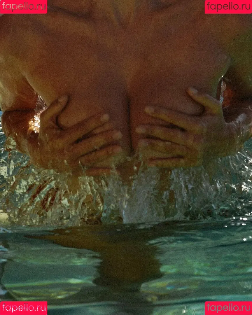 Dayane Mello / Fazenda / dayanemello / dayanemelloreal Onlyfans Photo Gallery 