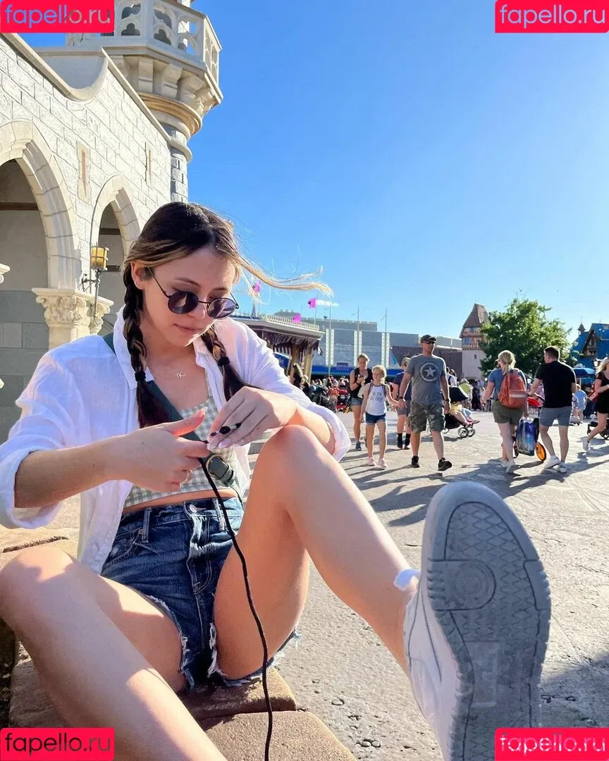 Tiptoe Tingles / tiptoetingles Onlyfans Photo Gallery 